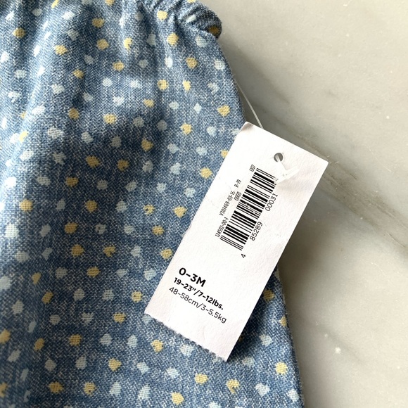 Old Navy•NWT•Bubble Romper•Softened Washed Chambray with Pale Yellow/White•0-3 M - Picture 4 of 9